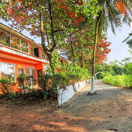 Oyo 16582 Oshin Holiday Care Hotel Madgaon Luaran gambar
